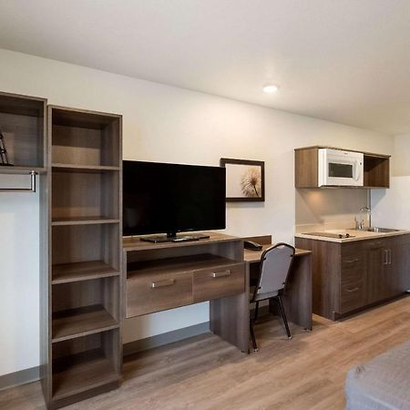 Woodspring Suites Colorado Springs North - Air Force Academy Dış mekan fotoğraf