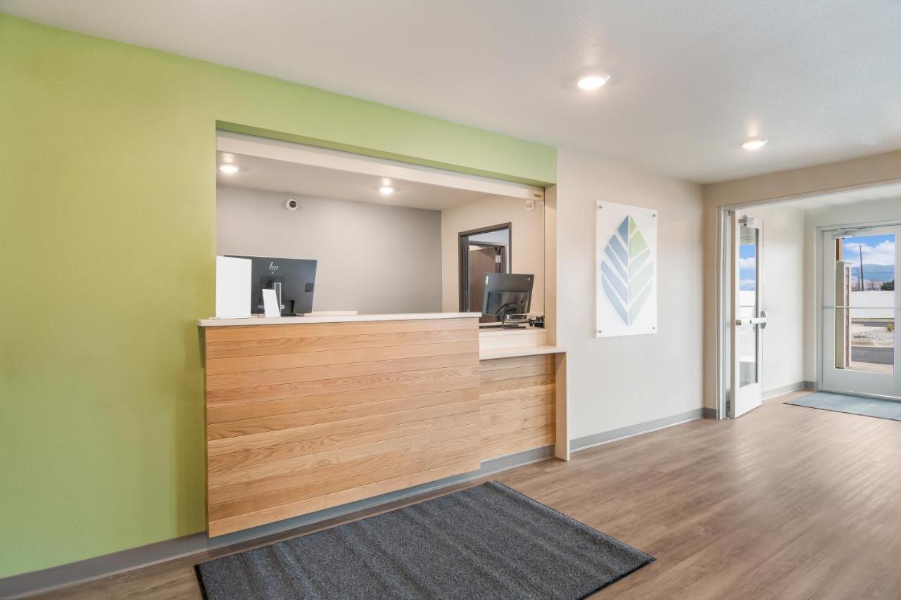 Woodspring Suites Colorado Springs North - Air Force Academy Dış mekan fotoğraf