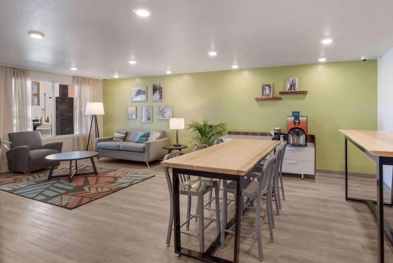 Woodspring Suites Colorado Springs North - Air Force Academy Dış mekan fotoğraf