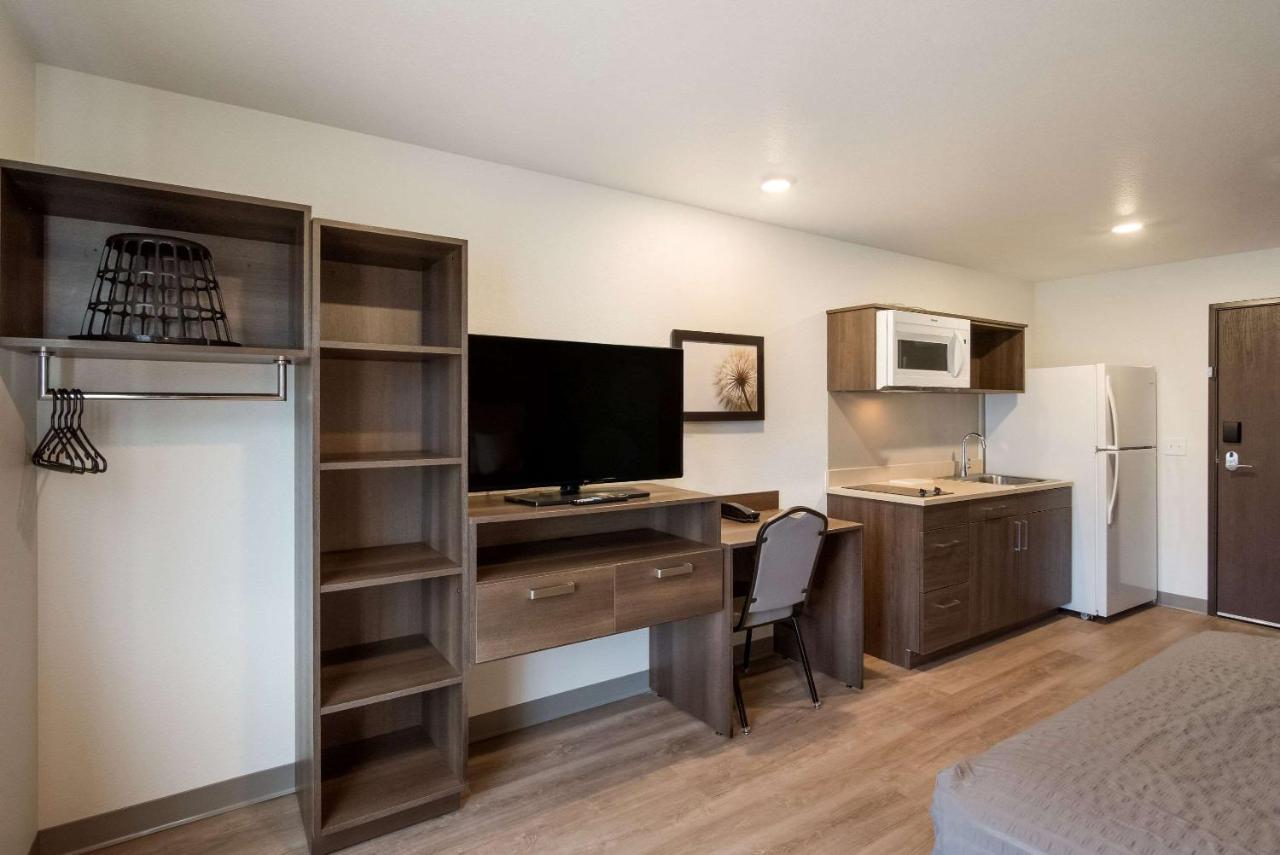 Woodspring Suites Colorado Springs North - Air Force Academy Dış mekan fotoğraf