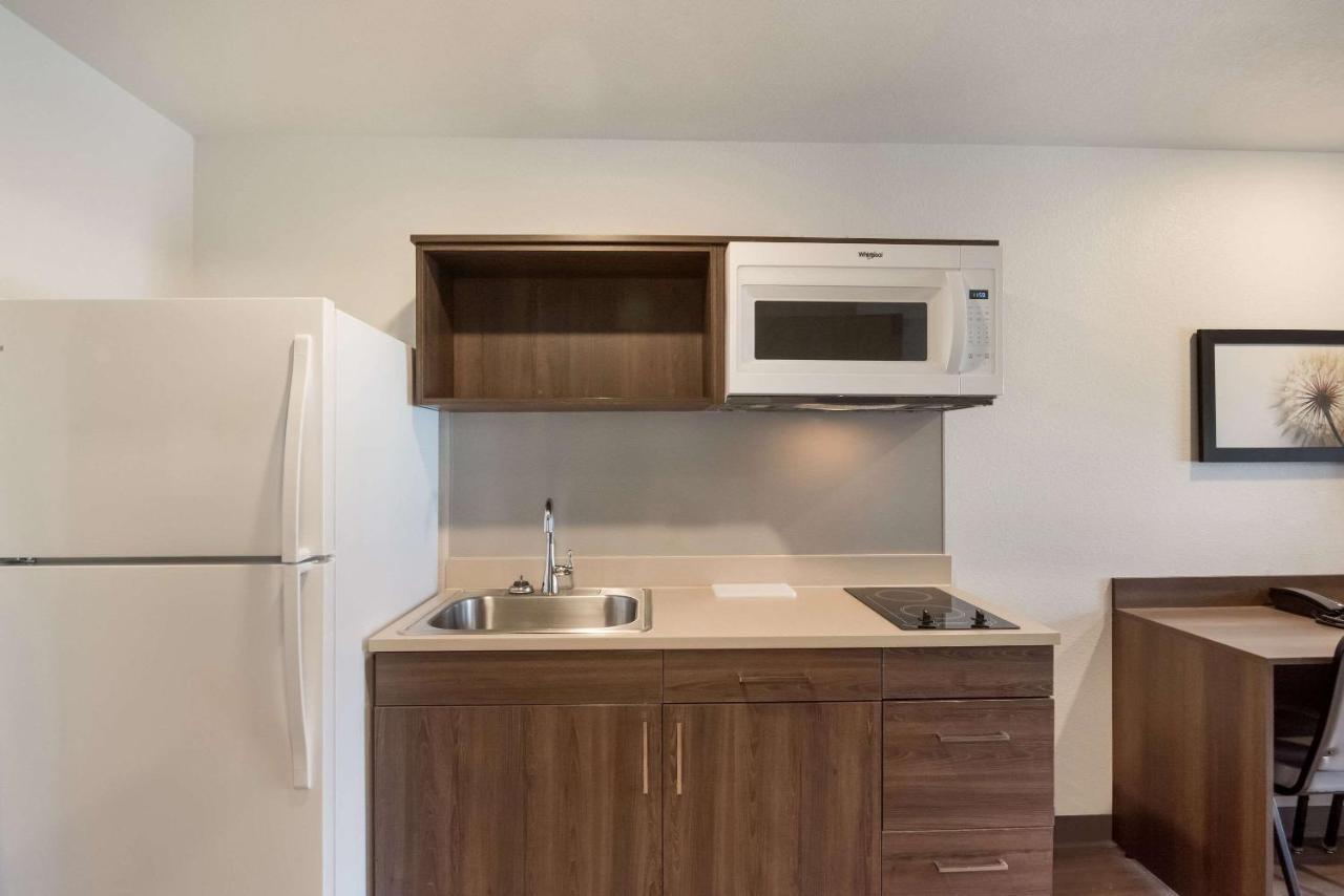 Woodspring Suites Colorado Springs North - Air Force Academy Dış mekan fotoğraf