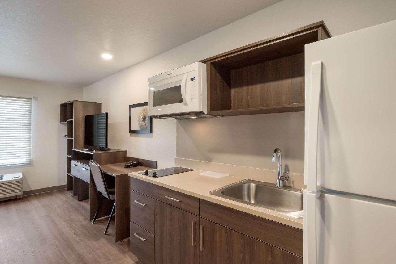 Woodspring Suites Colorado Springs North - Air Force Academy Dış mekan fotoğraf