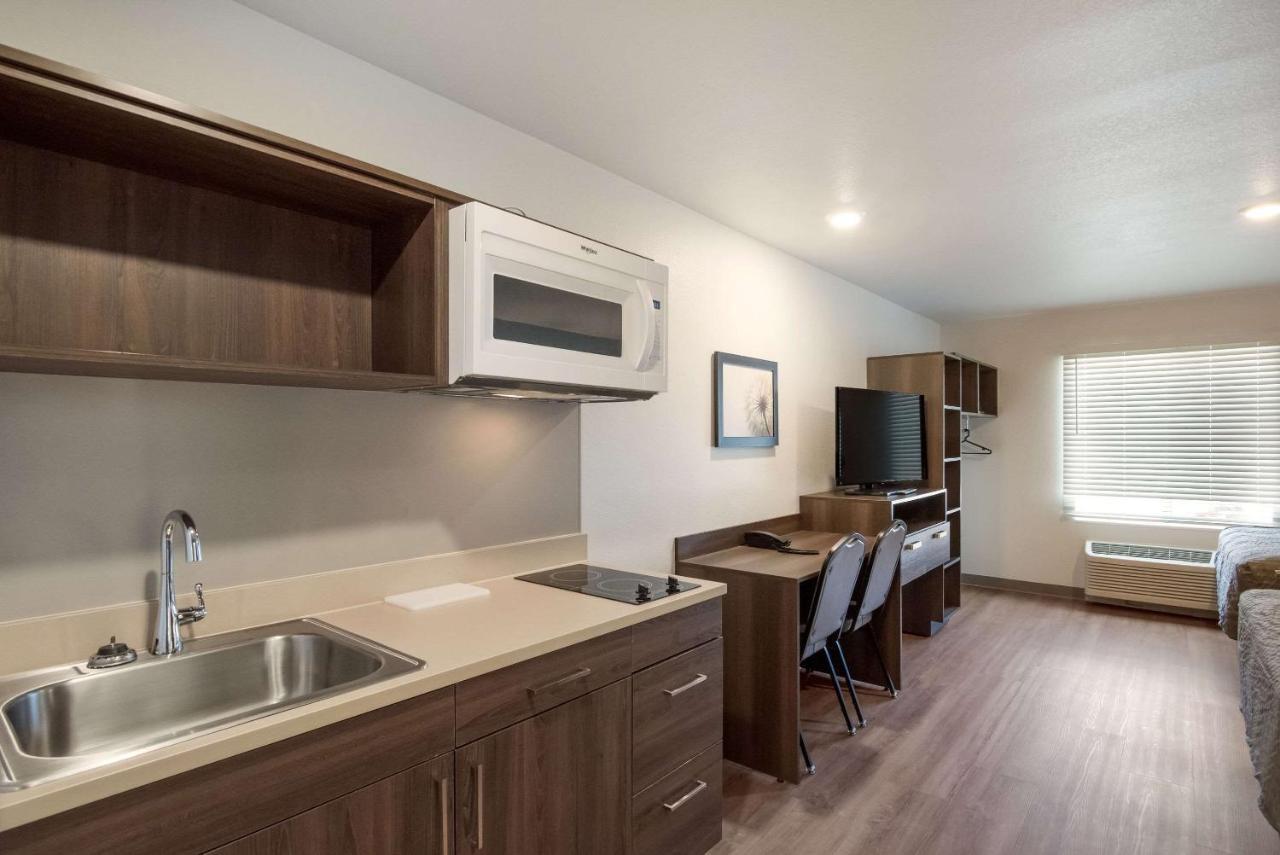Woodspring Suites Colorado Springs North - Air Force Academy Dış mekan fotoğraf